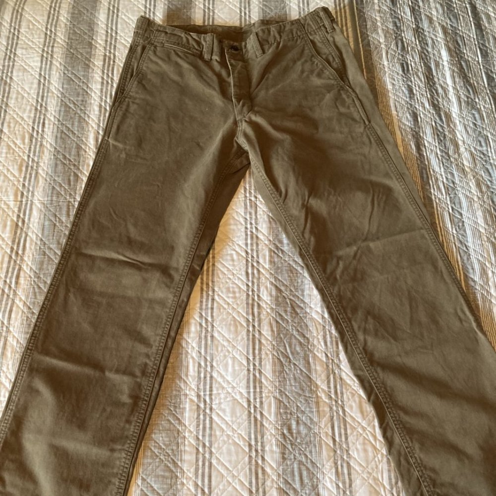 Men's Old Navy Chino Pants Relaxed Fit  32" x 30"
